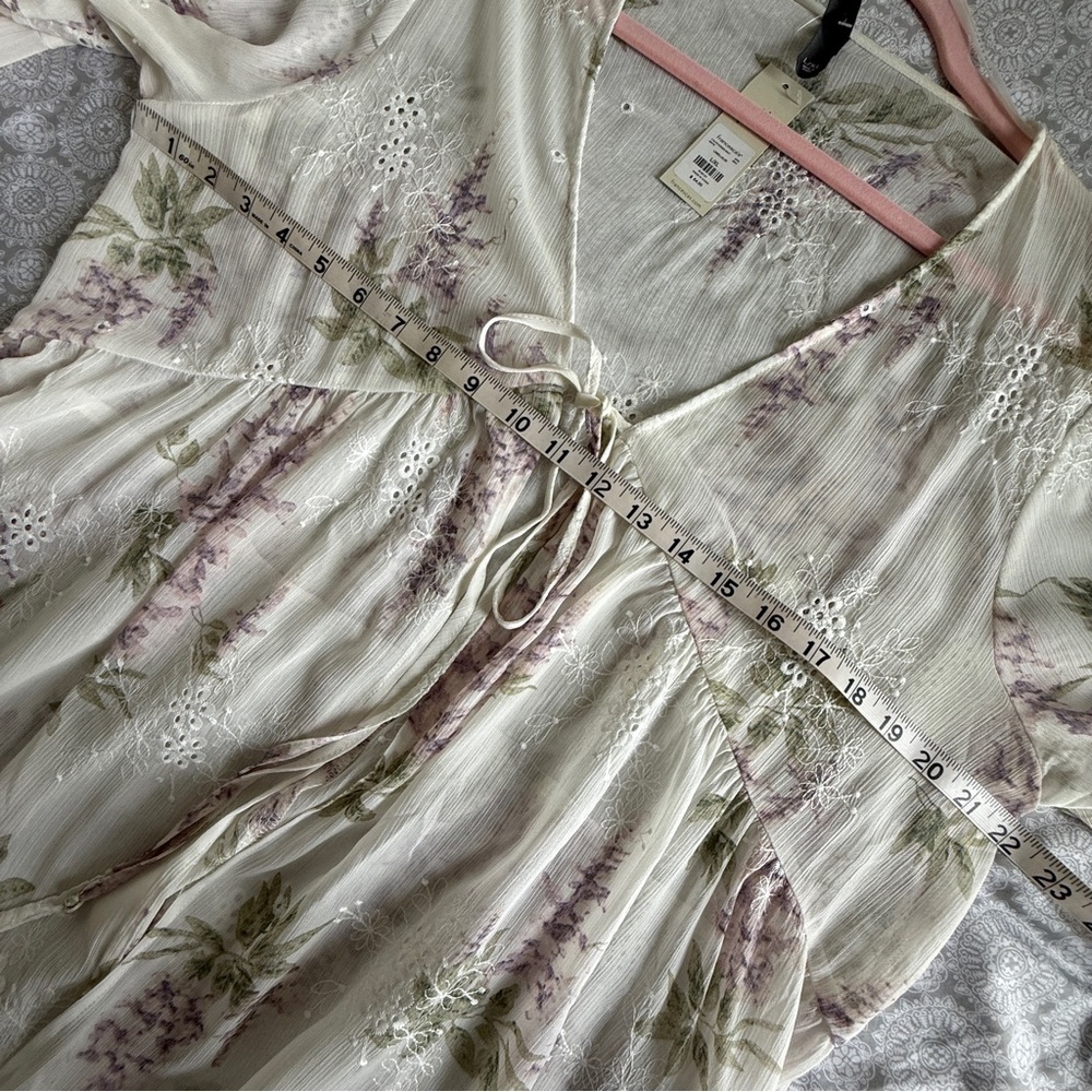 Francesca’s Embroidered Floral Kimono Size L/XL New with Tags - Picture 9 of 10